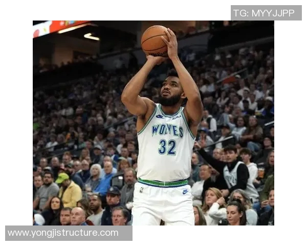 独行侠队逆转战胜公牛队,唐斯发挥出色 独行侠队逆转战胜公牛队,唐斯发挥出色